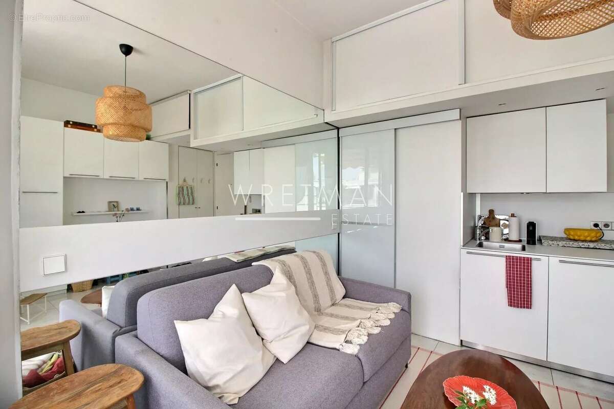 Studio lumineux avec grande terrasse – Nice Carré d'Or - photo 6
