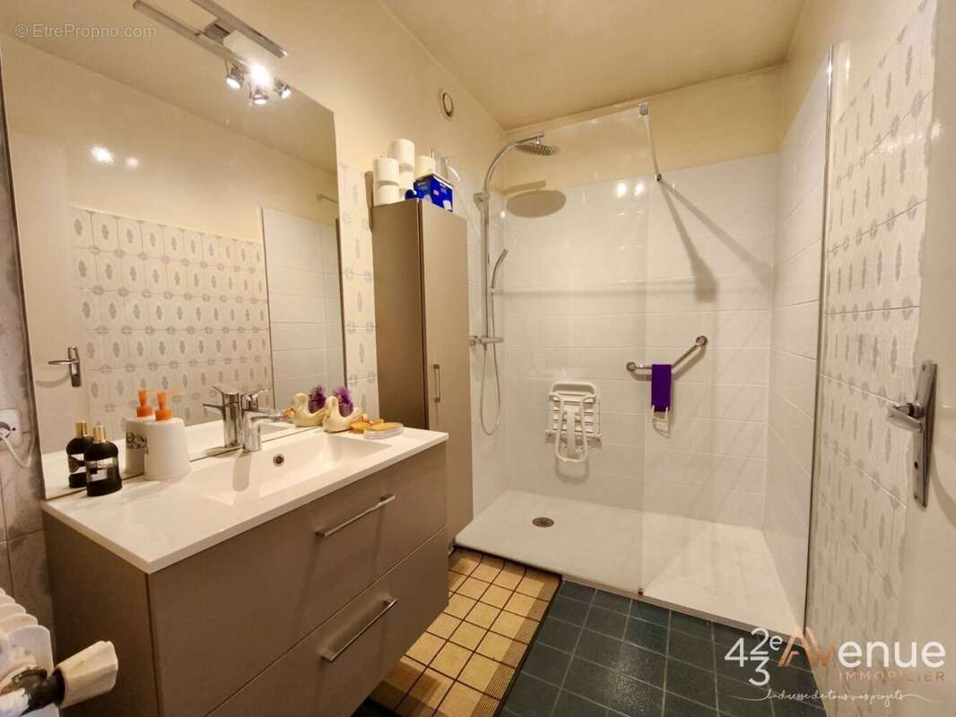 Appartement à LA RICAMARIE