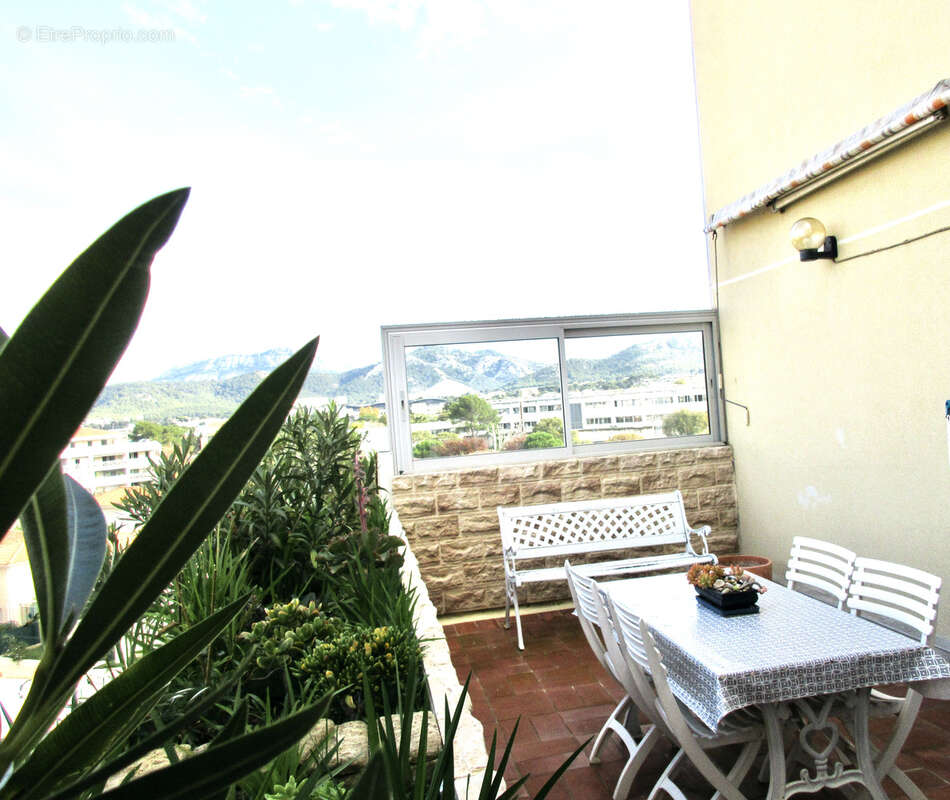 Appartement à MARSEILLE-8E