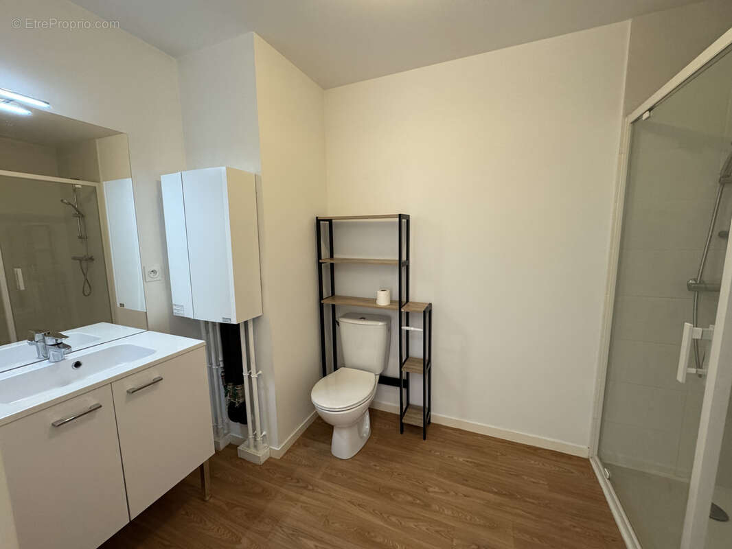 Appartement à JANZE