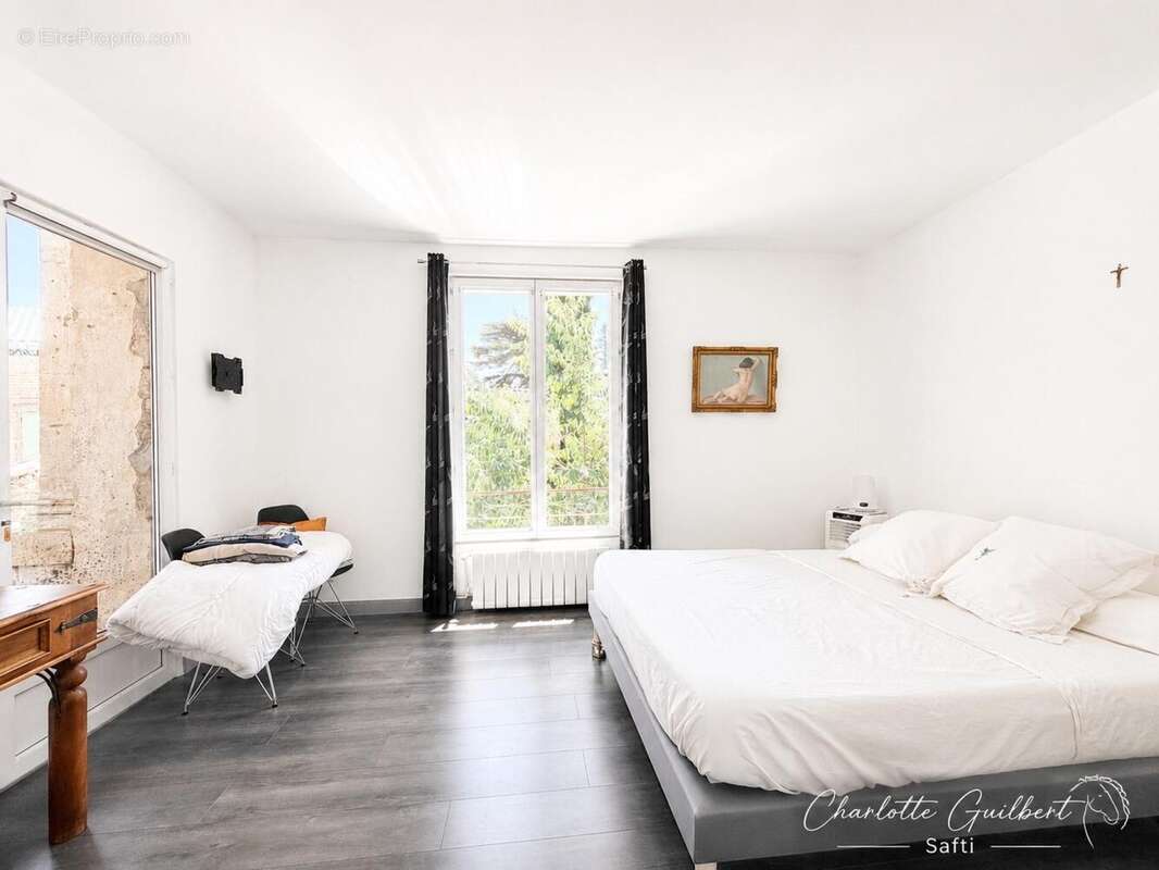 Maison 318 m² à Le Mas-D'agenais  - photo 8
