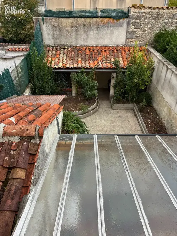 MAISON DE VILLE avec cour dans le quartier recherché du Sacré-Cœur à Cognac - photo 19