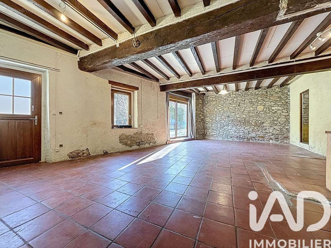 Maison 126 m² à Festes-Et-Saint-Andre  - photo 6