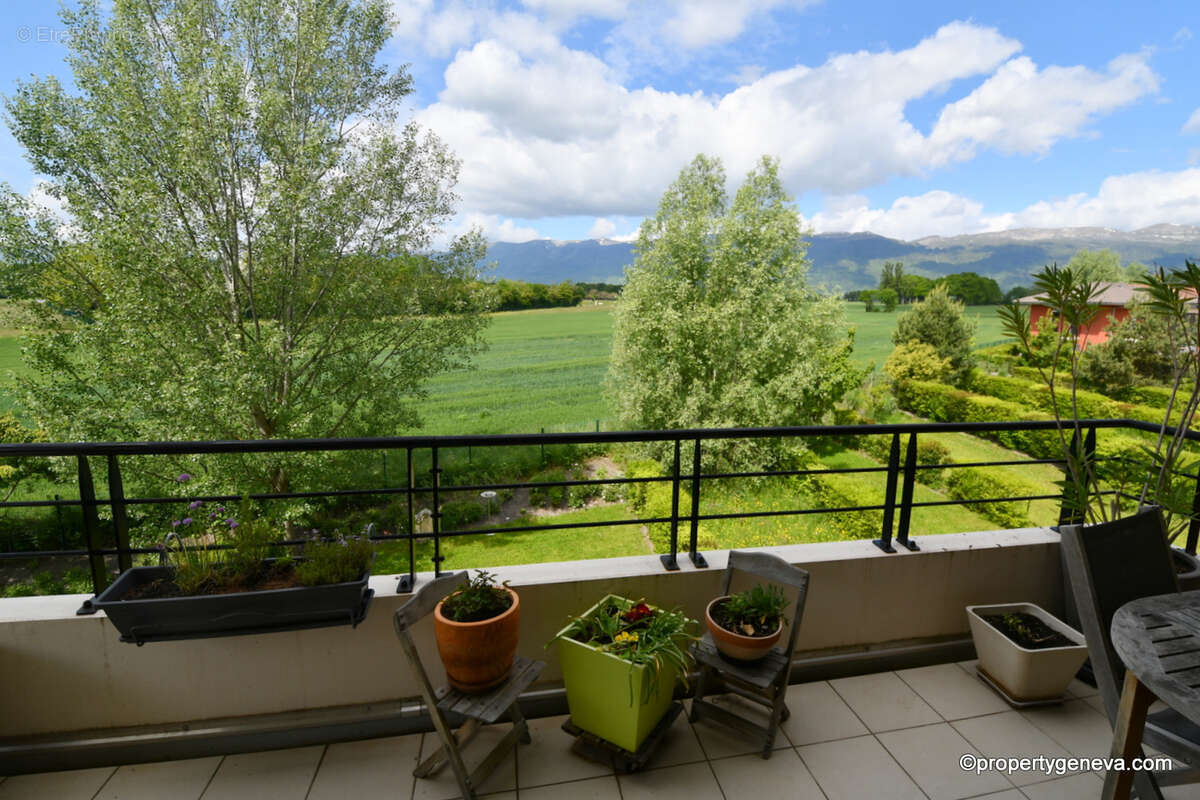 Appartement à PREVESSIN-MOENS