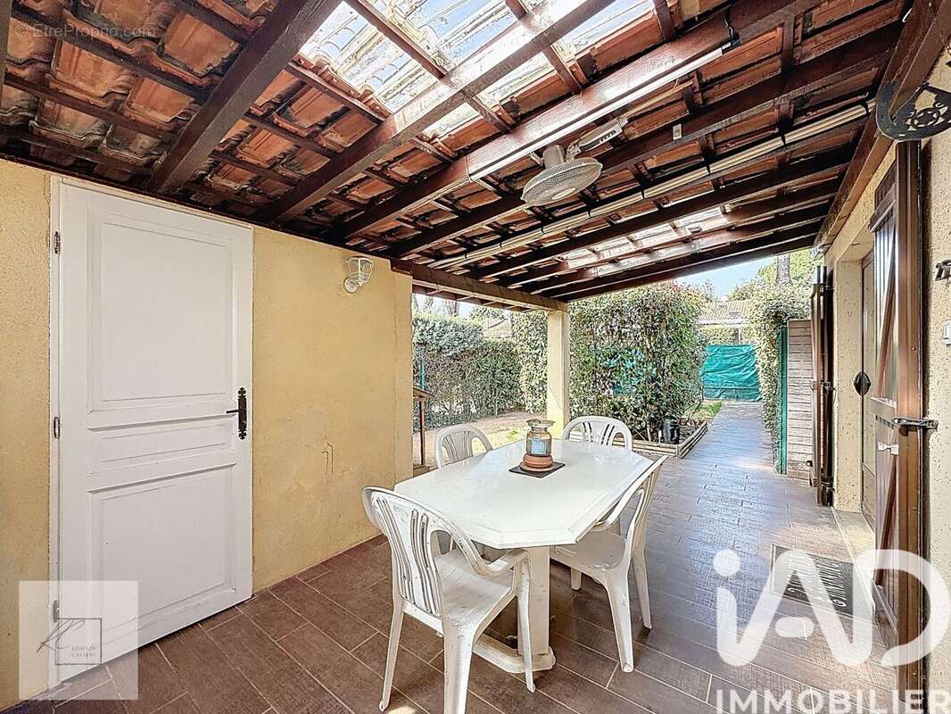 Photo 9 - Appartement à BAGNOLS-EN-FORET