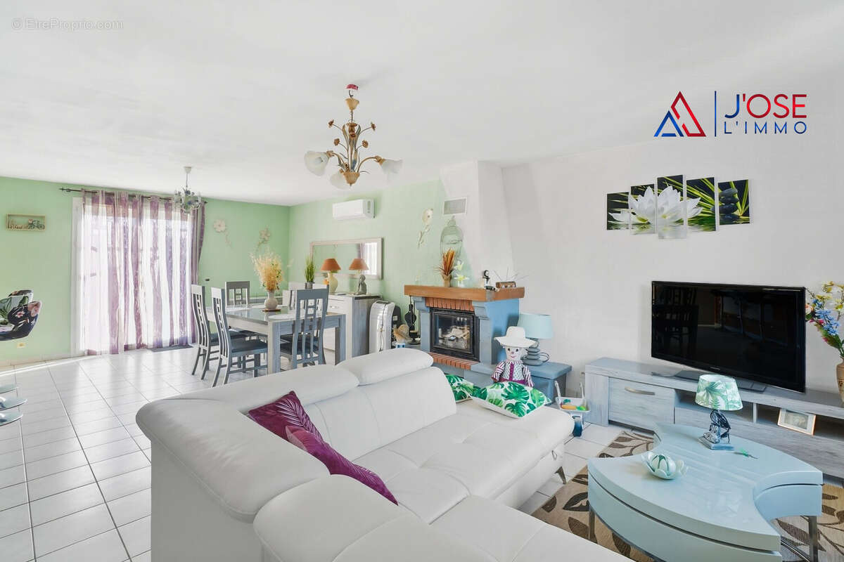 Maison à LEZIGNAN-CORBIERES