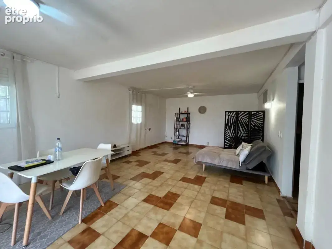 A VENDRE : Villa T8 de 200m² au Gosier (97190) - photo 24