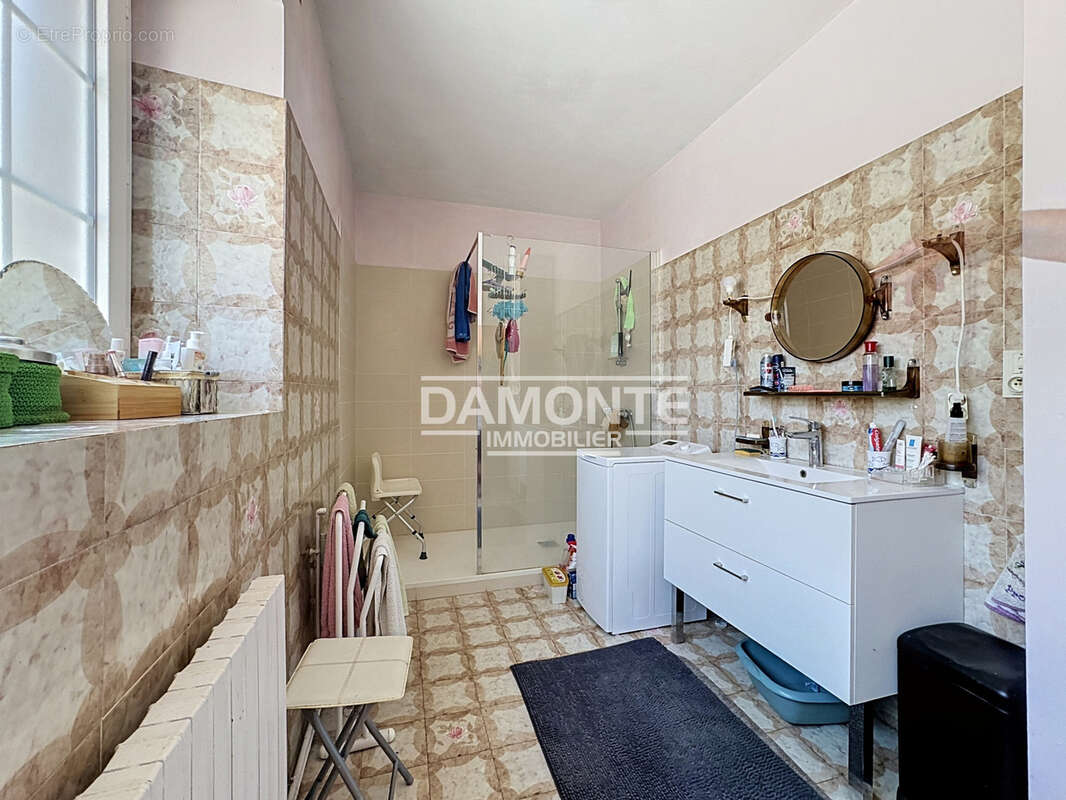 Maison familiale à Fontvannes - DPE : C - photo 5