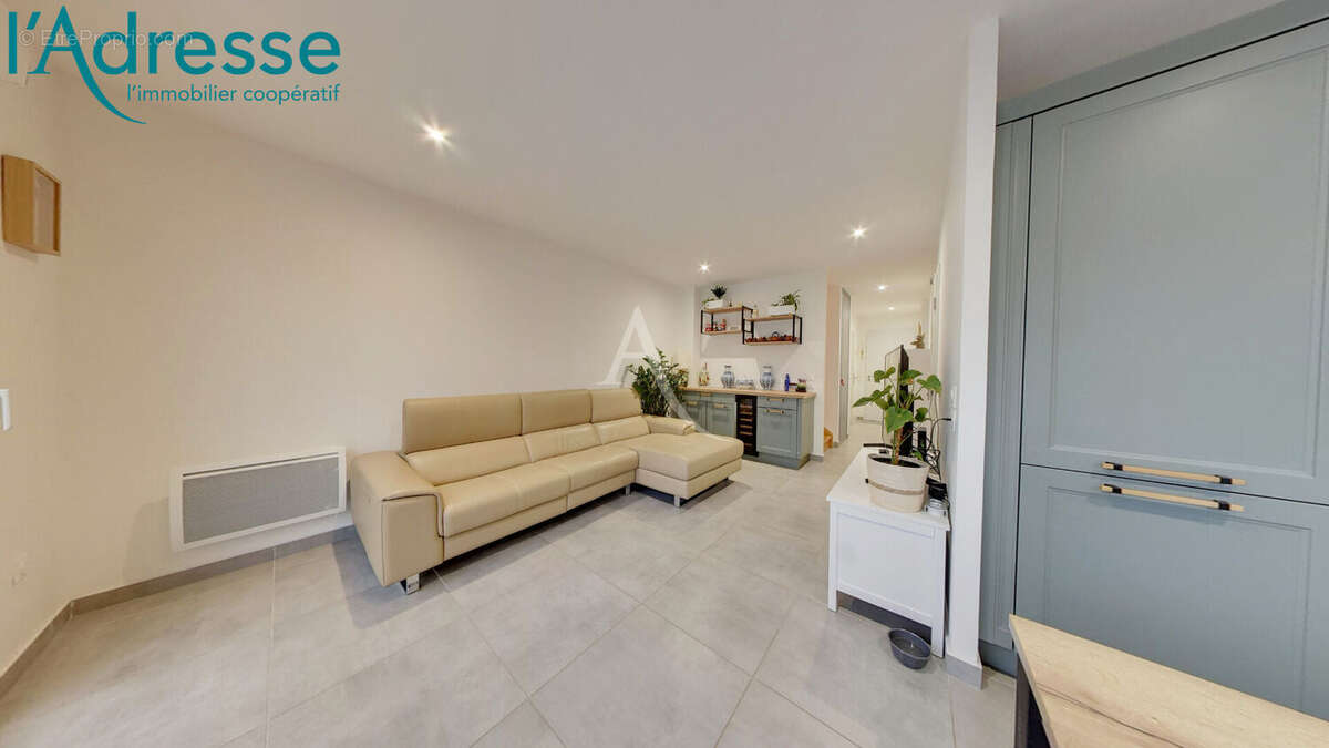 Maison à CHAMPS-SUR-MARNE