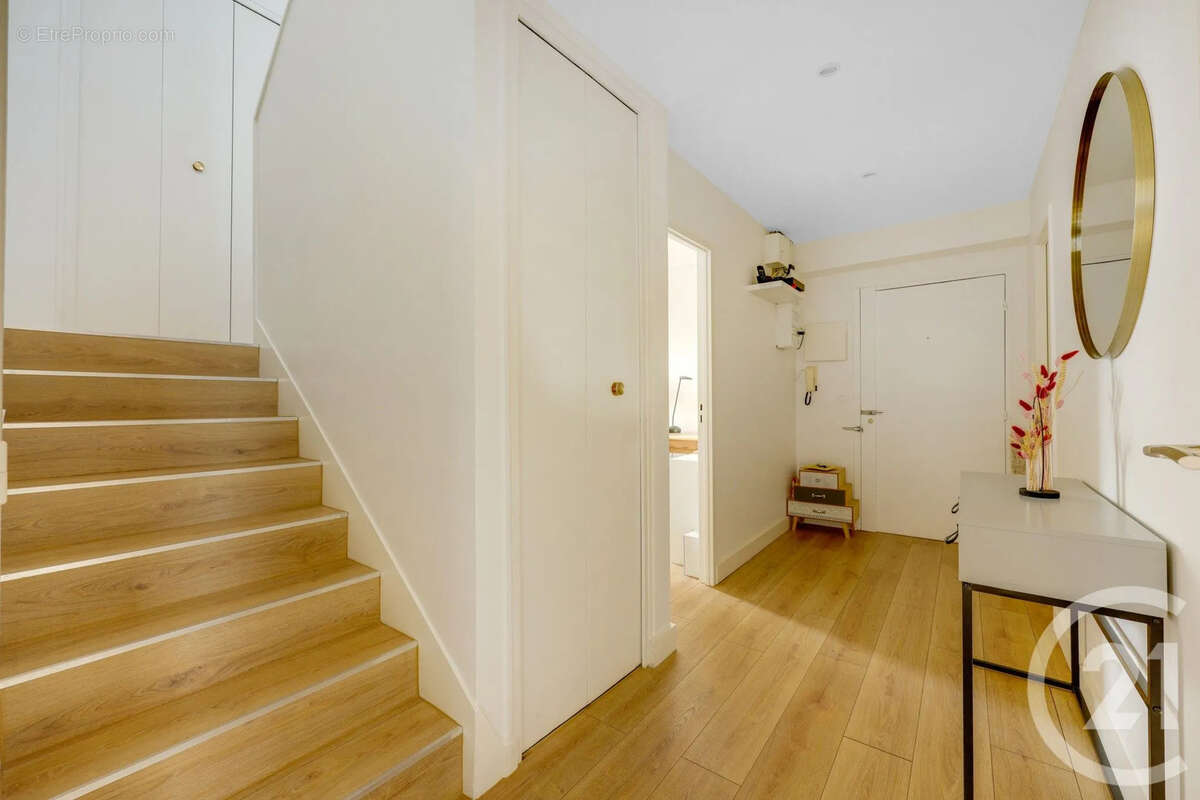 Appartement à VERRIERES-LE-BUISSON