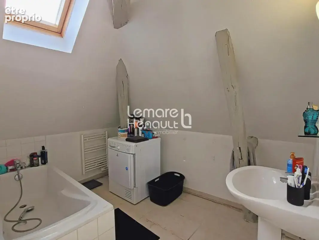 Bel appartement F3 en bon état 83 m² (56 m² loi carrez) - photo 5