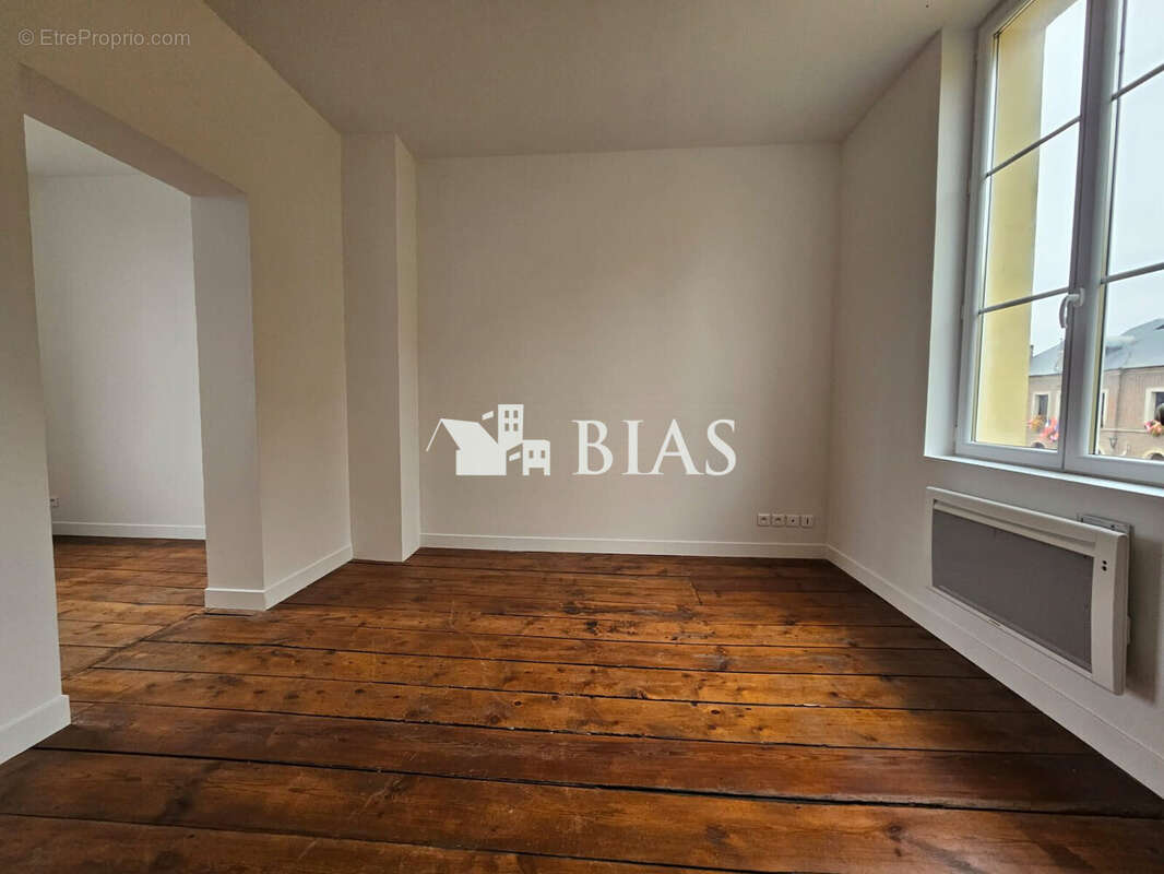 Maison à LE NEUBOURG