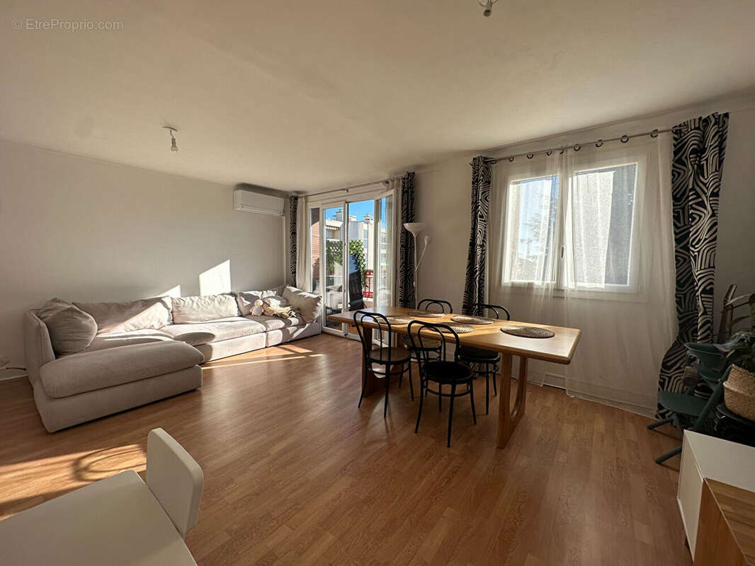 Appartement à CAGNES-SUR-MER