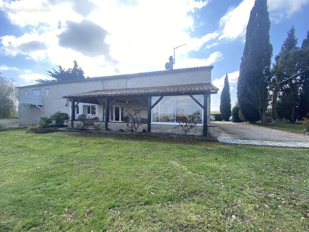 Maison à LA REOLE