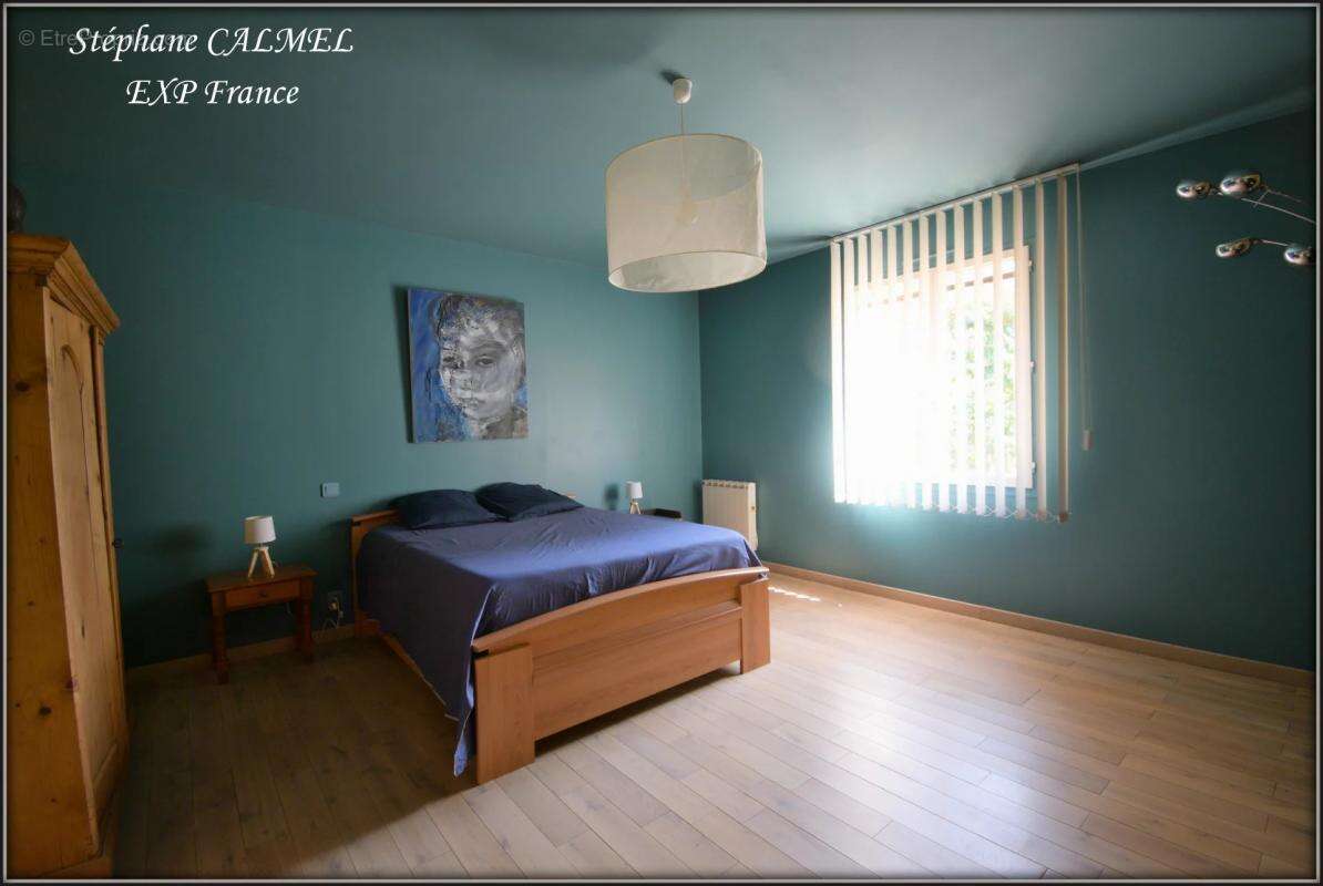 Maison à SAINT-FRONT-DE-PRADOUX