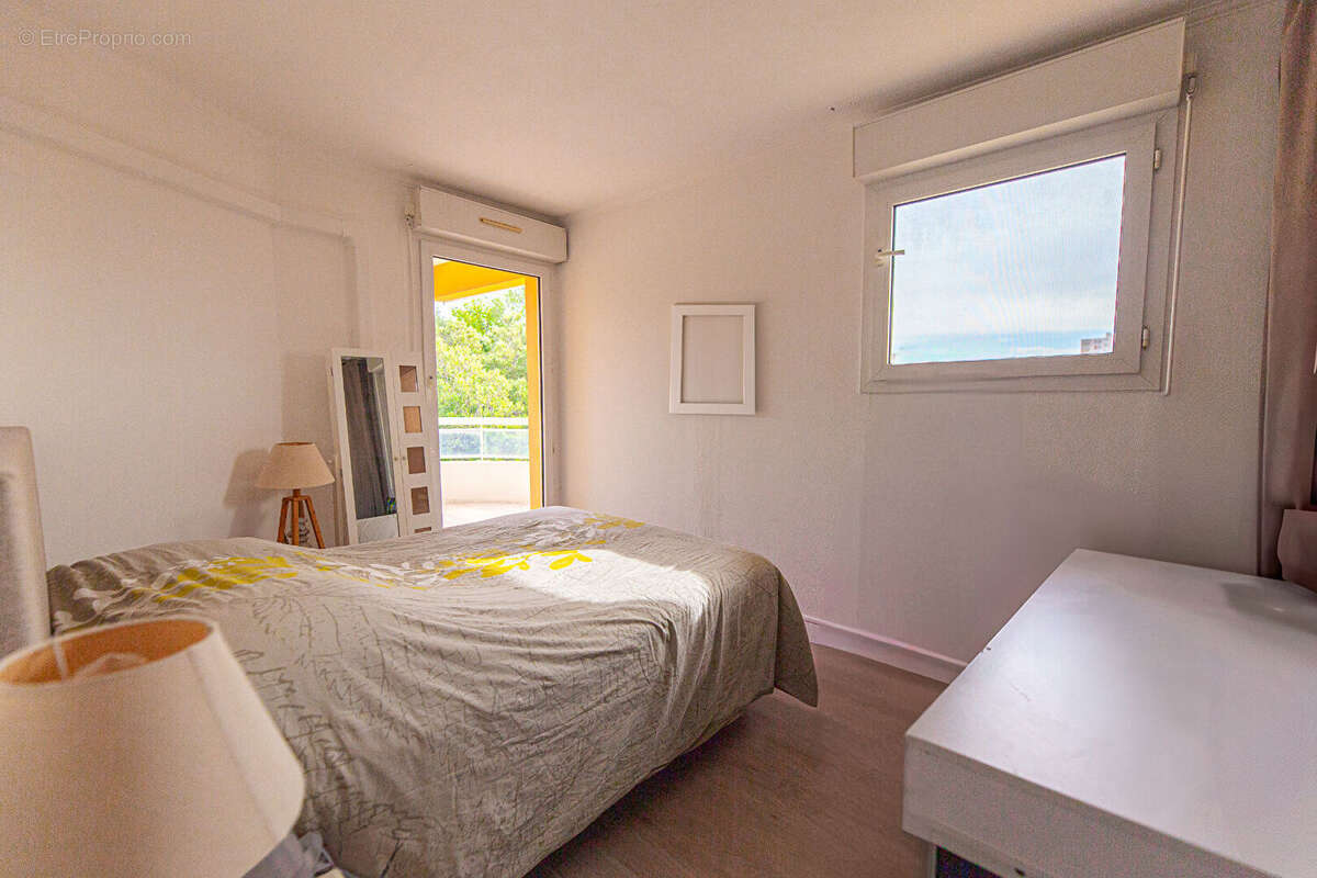 Appartement à LE CANNET