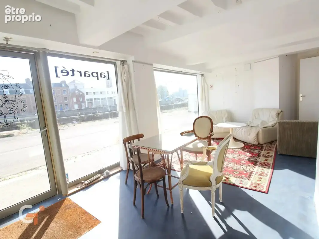 Local commercial en rdc pres du port de dieppe - photo 1