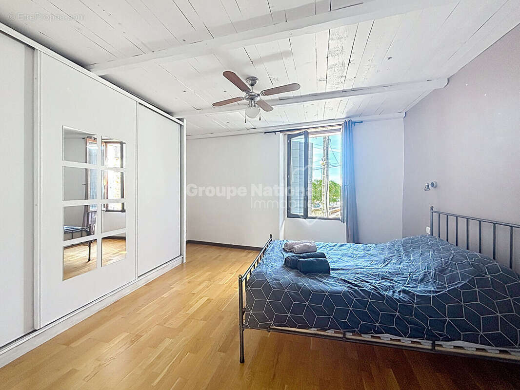Maison de village Lauris  4 chambres - photo 7
