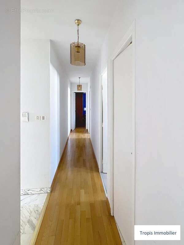   - Maison à PORTET-SUR-GARONNE