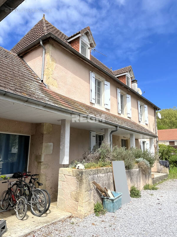 Maison à LARREULE