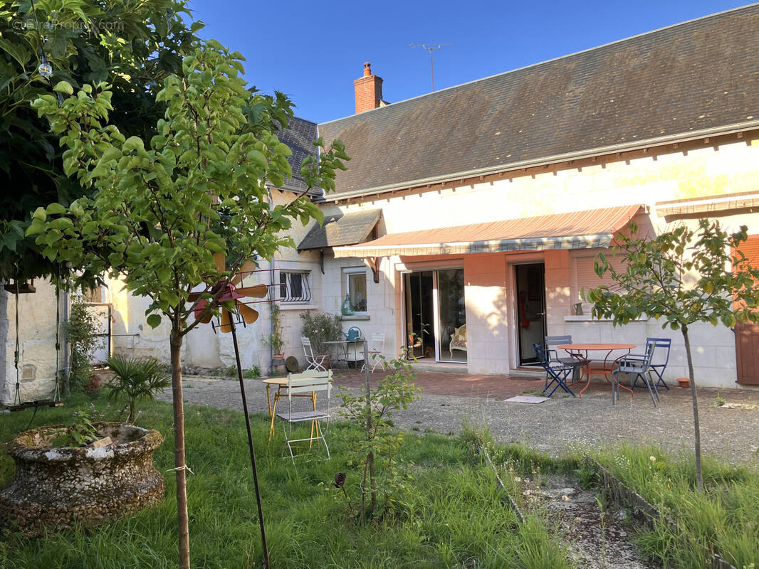 Maison à RUILLE-SUR-LOIR