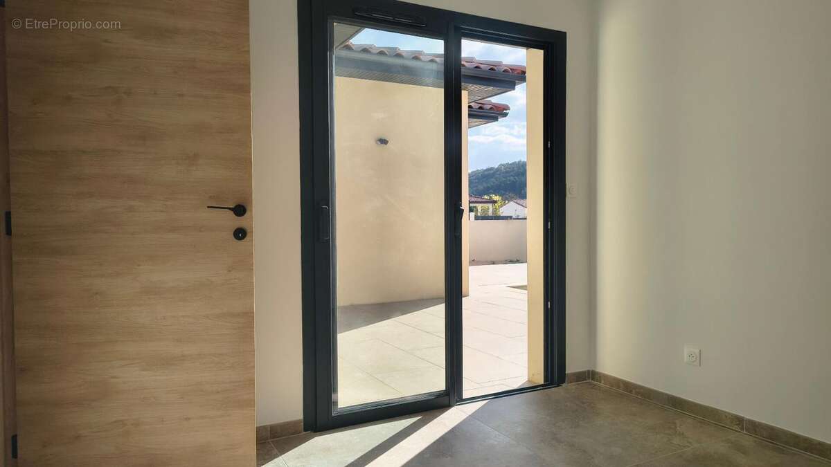 Maison à VALLON-PONT-D'ARC