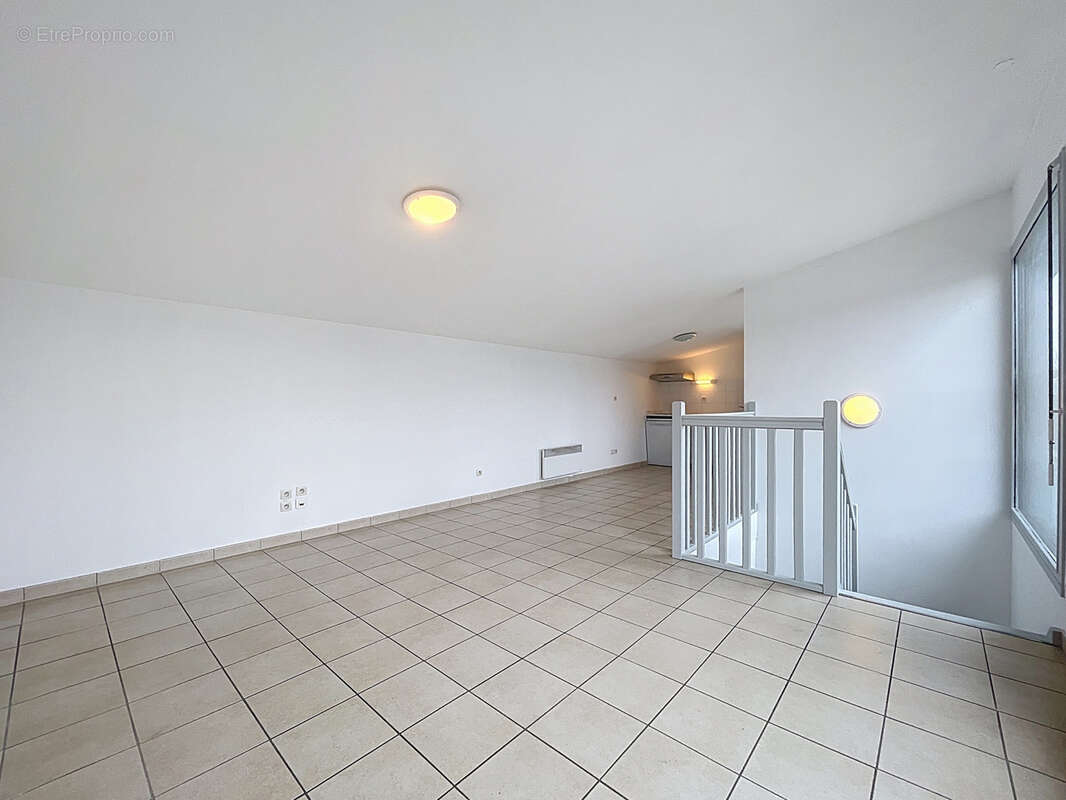 Appartement à MEYLAN