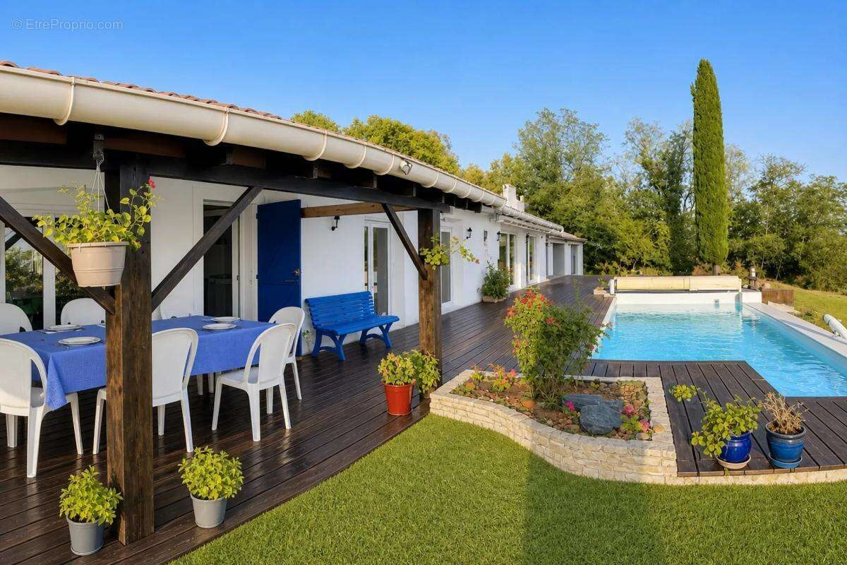 Maison familiale avec piscine à Venerque - photo 21