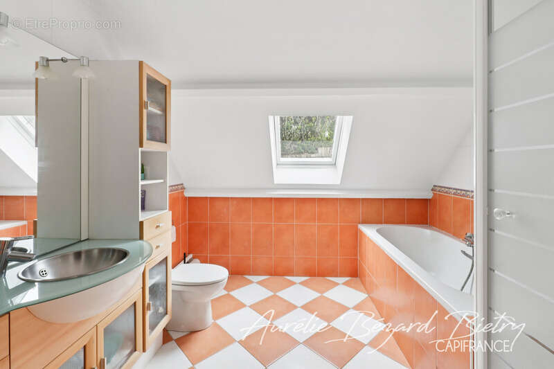 Maison à VAUCRESSON