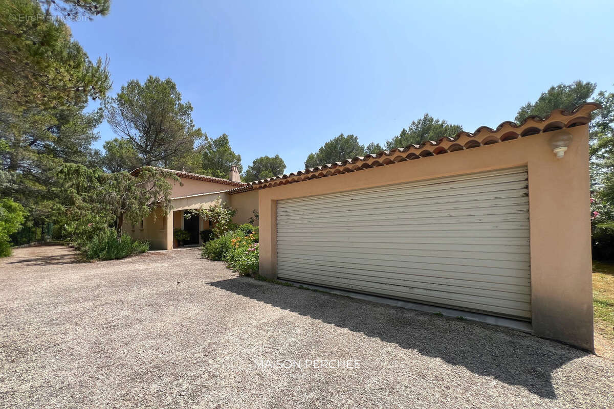 Maison à DRAGUIGNAN