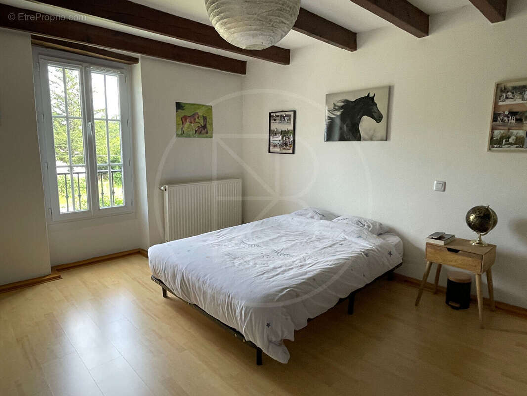 Maison à SAINT-MEARD-DE-GURCON