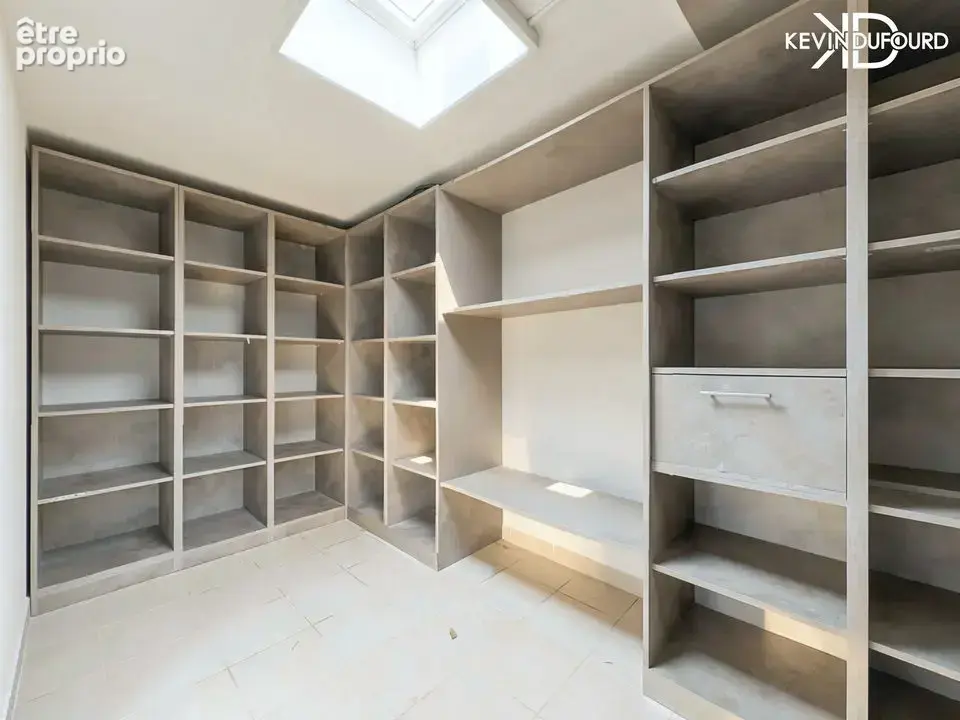 Appartement 110 m² + place de parking + cave à VALS LES BAINS - photo 6
