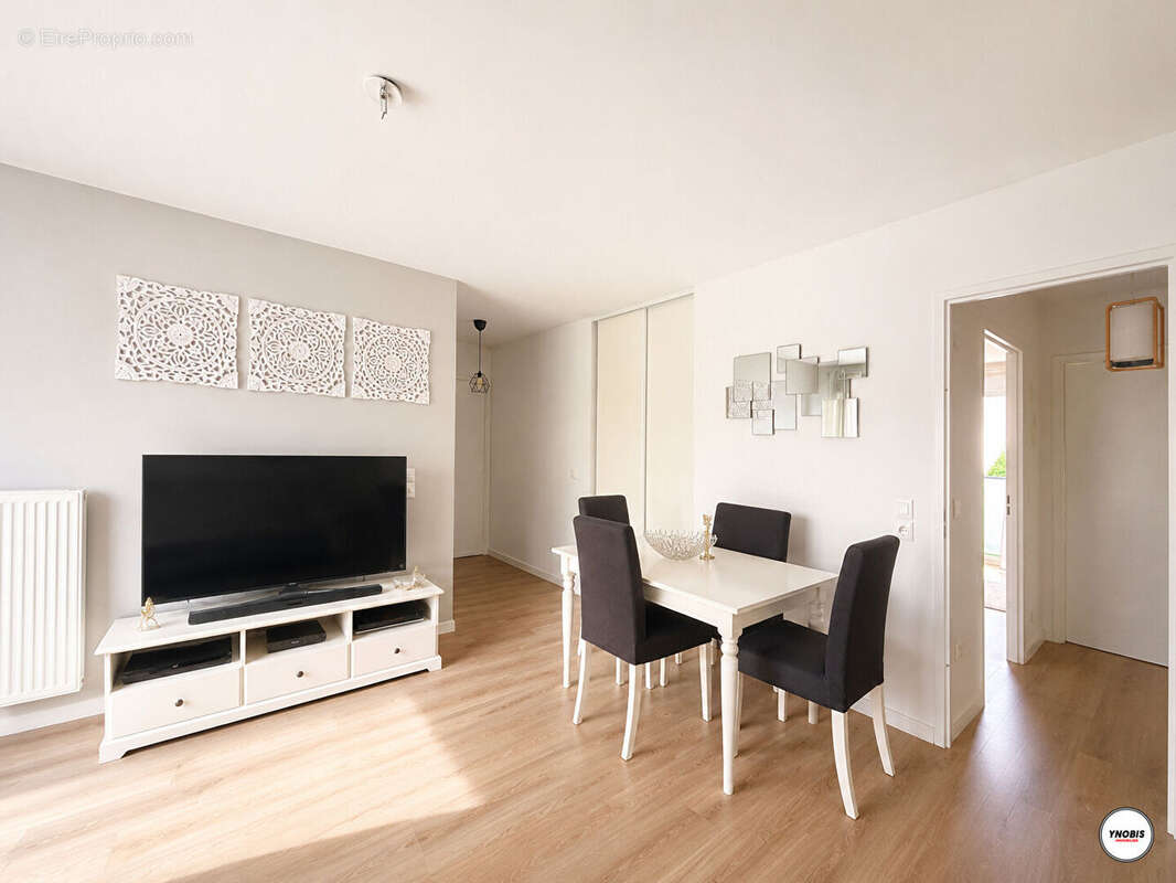 Bel Appartement  3 pièce(s) à CARRIERE-SOUS-POISSY - photo 2