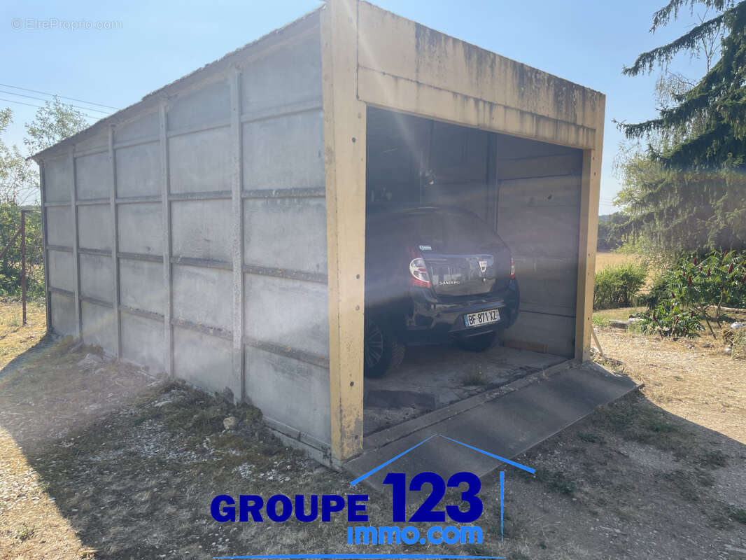 Maison double sur les hauteurs de Clamecy (58) de plus de 180 m2 - photo 22