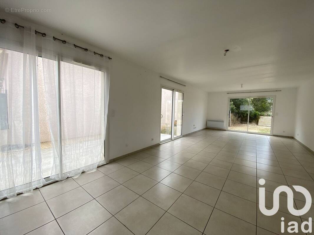 Photo 1 - Maison à FERRALS-LES-CORBIERES