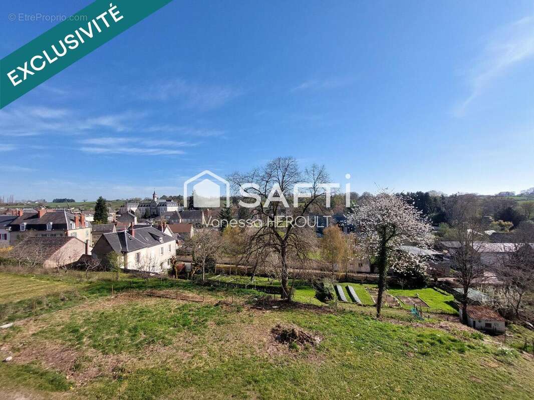 Photo 2 - Maison à SAINT-SAULGE
