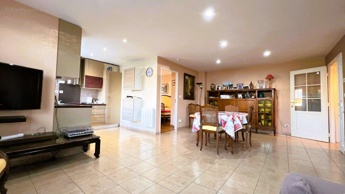 Appartement à LE COUDRAY