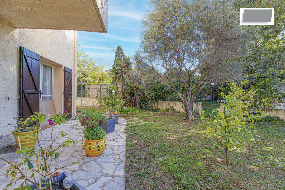 Appartement à OLLIOULES