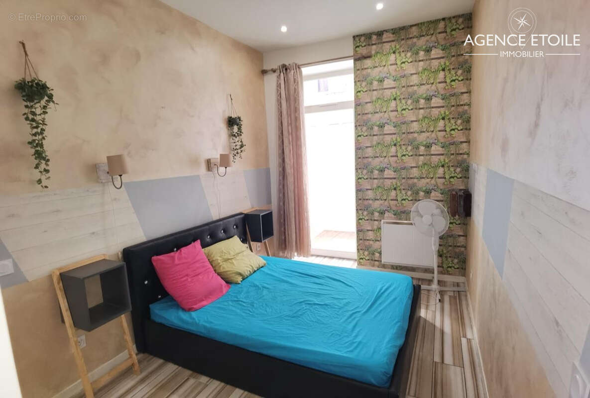 Appartement à MARSEILLE-2E