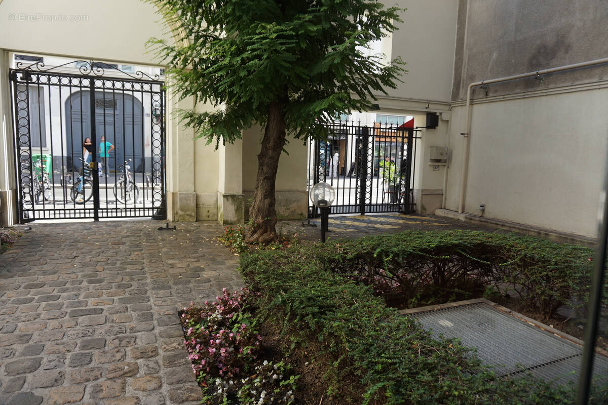 Appartement à PARIS-11E