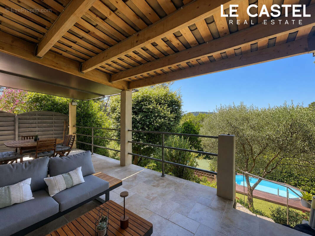 Appartement à LE BEAUSSET