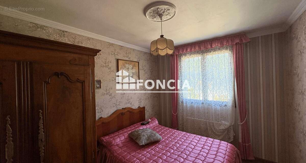 À VENDRE – Pavillon F6 de 90 m² avec sous-sol total et terrain de 421 m² - photo 13