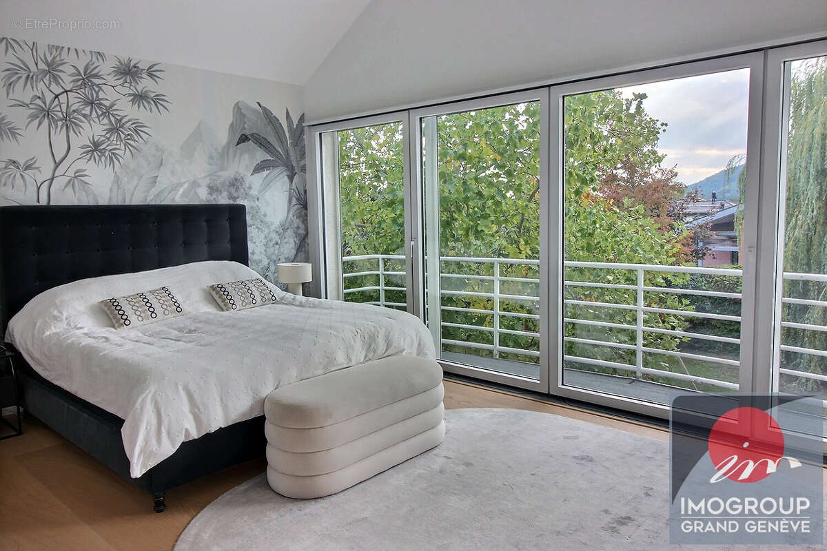 Maison à DIVONNE-LES-BAINS