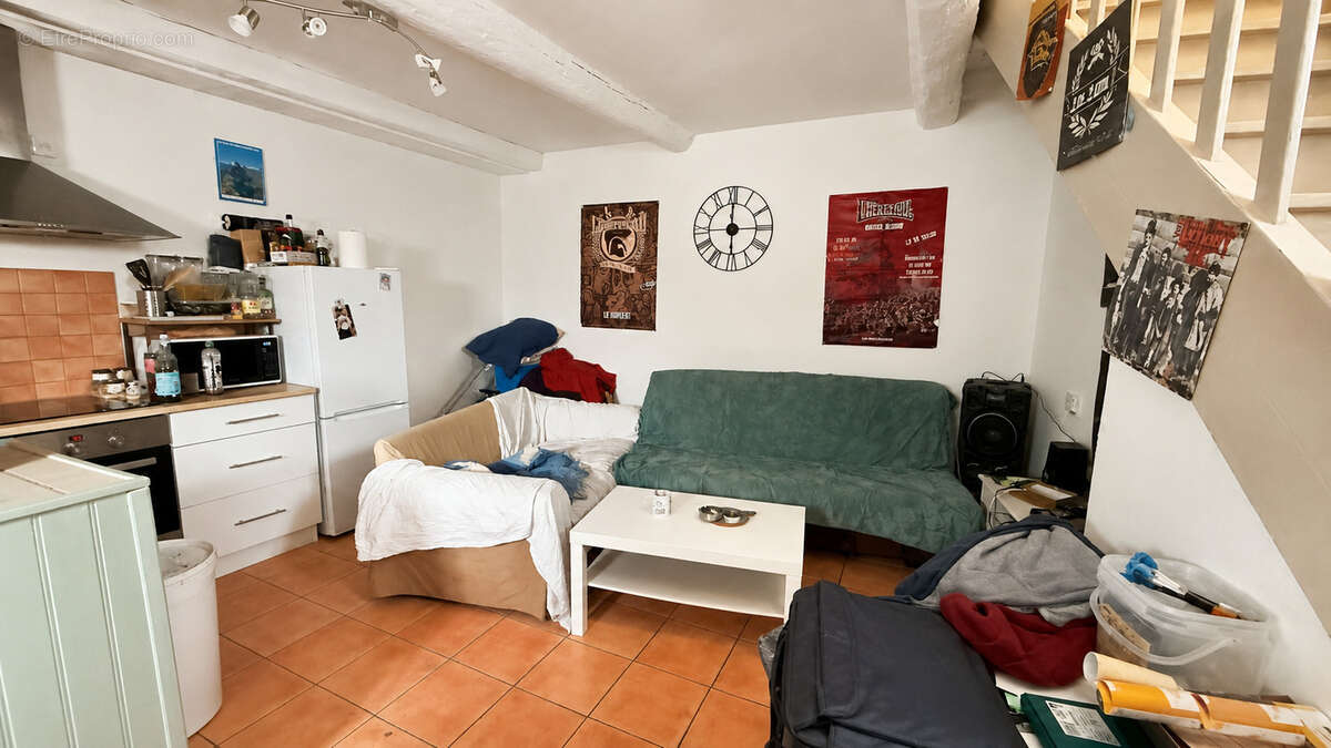 Proche carcassonne - ideal investisseur - maison de village - vendue louée meublée - photo 2