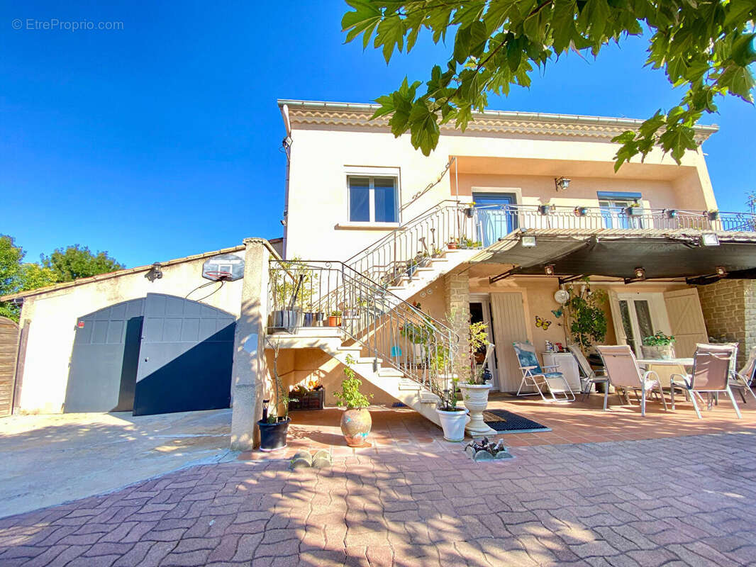 Maison à BEDARRIDES