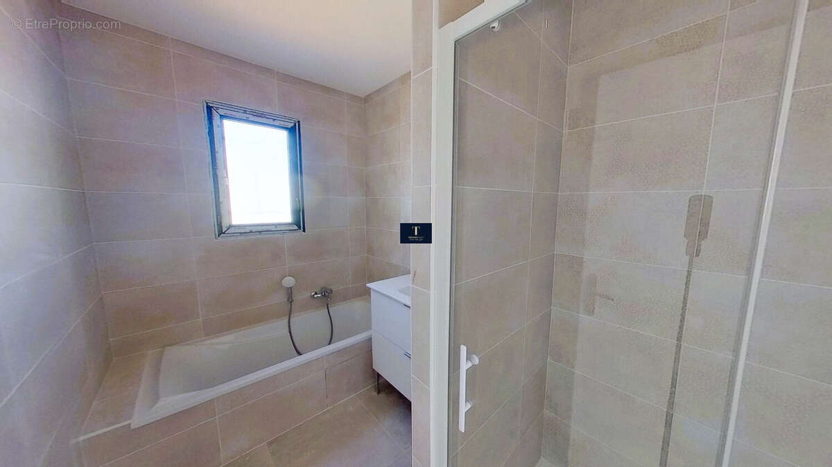 Maison à SAINT-ANDRE-DE-ROQUELONGUE