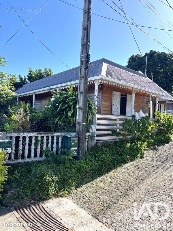 Photo 1 - Maison à SAINT-PIERRE