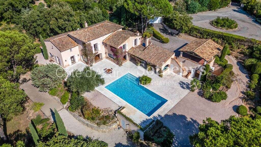 Maison à GRIMAUD