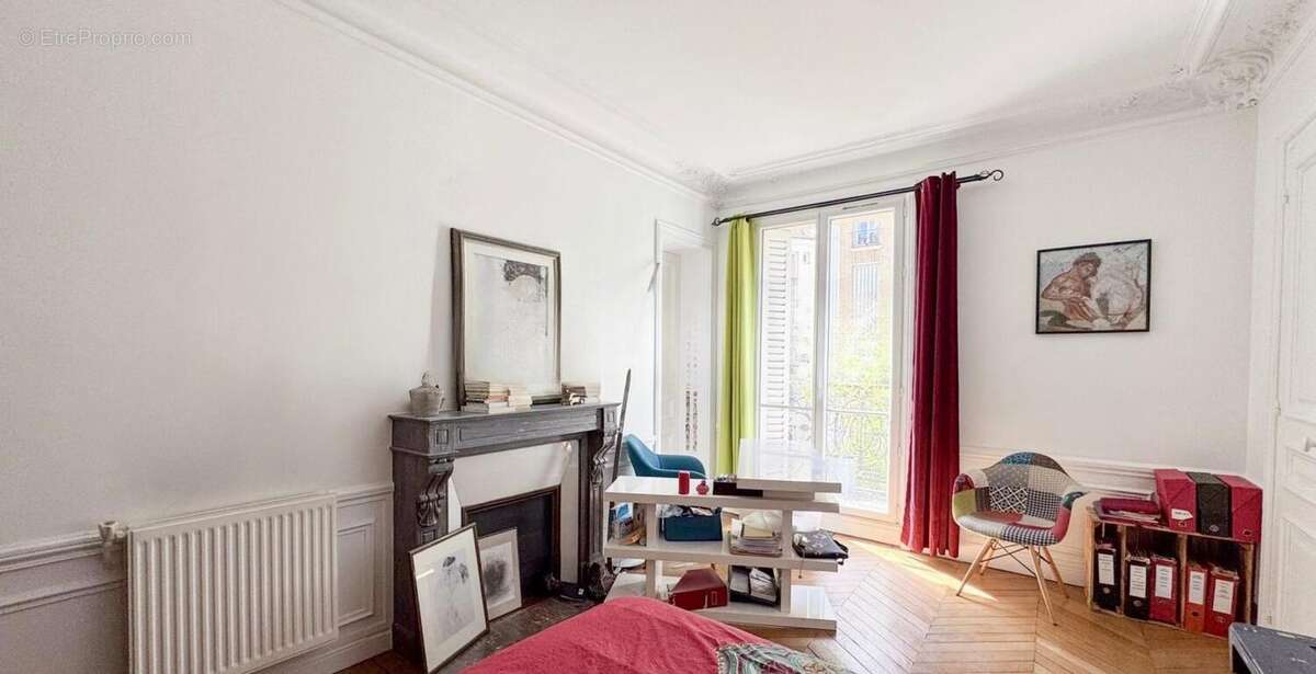 Appartement à PARIS-12E