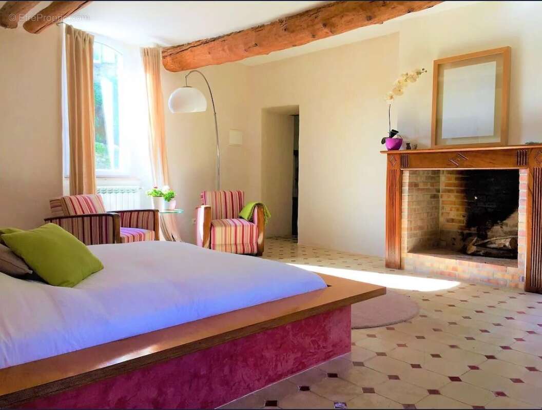 Maison à SAINT-HIPPOLYTE-DU-FORT